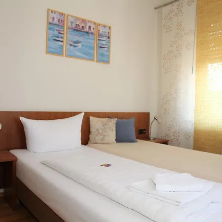 Hotel Sonne 3* Neuburg am Rhein