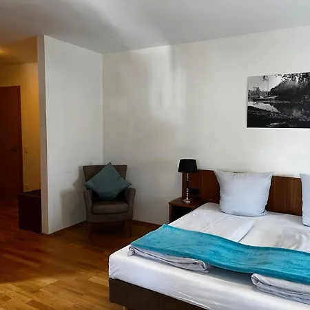 Hotel Sonne Neuburg am Rhein