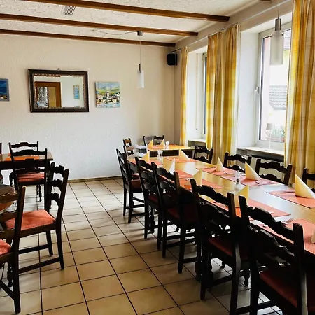 Hotel Sonne Hotel Neuburg am Rhein