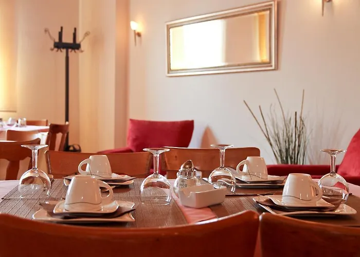 Hotel Sonne Hotel Neuburg am Rhein