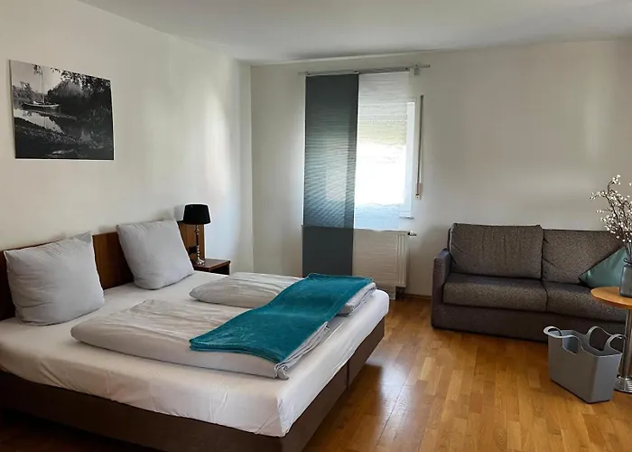 Hotel Hotel Sonne Neuburg am Rhein